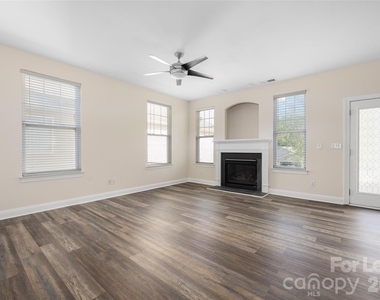 15613 Seafield Lane - Photo Thumbnail 28
