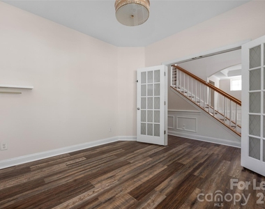 15613 Seafield Lane - Photo Thumbnail 5
