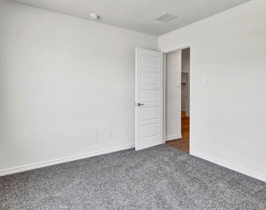 10505 Twisting Springs Drive - Photo Thumbnail 3