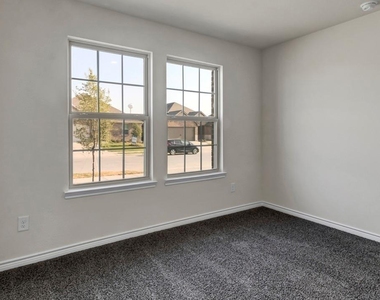 10505 Twisting Springs Drive - Photo Thumbnail 2
