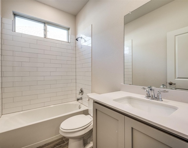 10505 Twisting Springs Drive - Photo Thumbnail 9