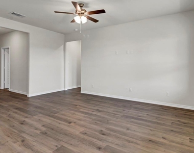 10505 Twisting Springs Drive - Photo Thumbnail 11