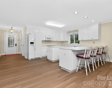 151 Seagrove Lane - Photo Thumbnail 10