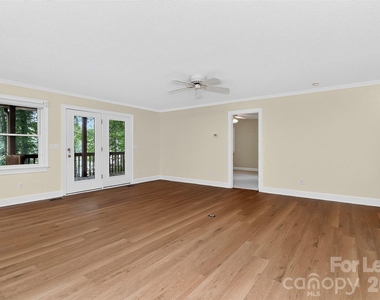 151 Seagrove Lane - Photo Thumbnail 6