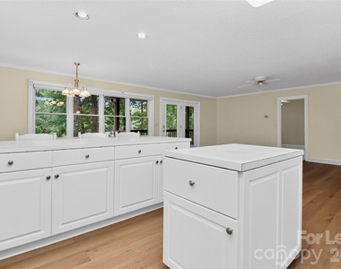 151 Seagrove Lane - Photo Thumbnail 13