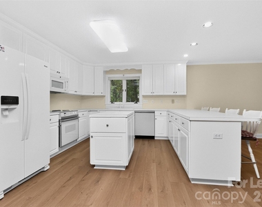 151 Seagrove Lane - Photo Thumbnail 4