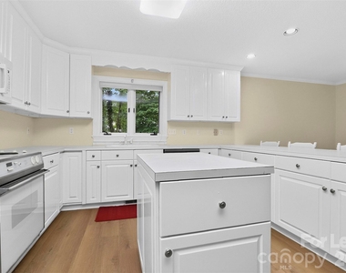 151 Seagrove Lane - Photo Thumbnail 12