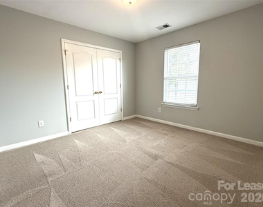 16727 Macanthra Drive - Photo Thumbnail 29