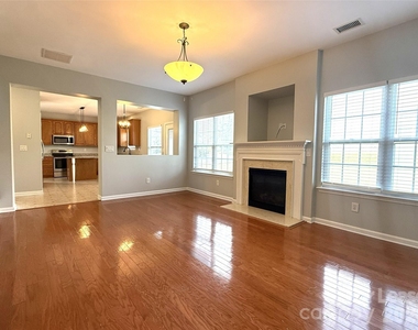 16727 Macanthra Drive - Photo Thumbnail 16