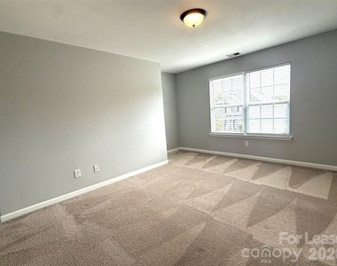 16727 Macanthra Drive - Photo Thumbnail 40