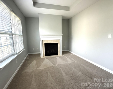 16727 Macanthra Drive - Photo Thumbnail 23