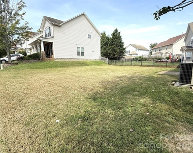 16727 Macanthra Drive - Photo Thumbnail 43