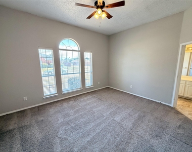 2617 Ash Creek - Photo Thumbnail 6