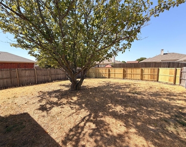 2617 Ash Creek - Photo Thumbnail 10