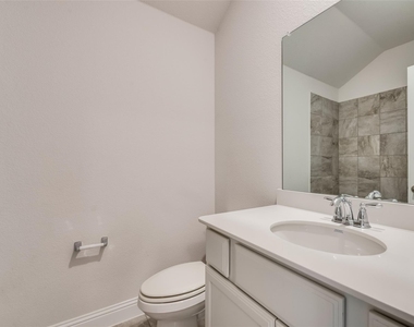 1211 Freestone Drive - Photo Thumbnail 13