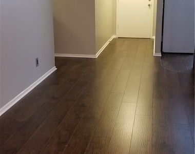 933 Meadow Mead Drive - Photo Thumbnail 14