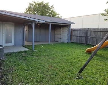 933 Meadow Mead Drive - Photo Thumbnail 25