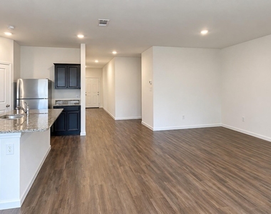 6525 Trident Court - Photo Thumbnail 3