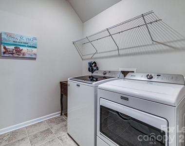10109 Wesleyan Hall Drive - Photo Thumbnail 7