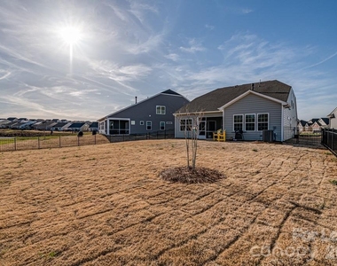 10109 Wesleyan Hall Drive - Photo Thumbnail 37