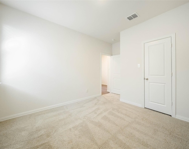 432 Holt Lane - Photo Thumbnail 19