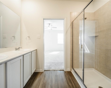 432 Holt Lane - Photo Thumbnail 21