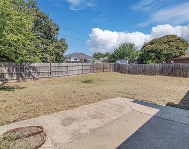 636 Ozark Avenue - Photo Thumbnail 26