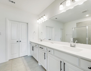 3917 Morel Drive - Photo Thumbnail 13