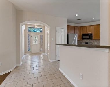 1906 Pecan Grove Drive - Photo Thumbnail 2