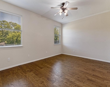 1906 Pecan Grove Drive - Photo Thumbnail 15