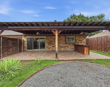 1614 Sunswept Terrace - Photo Thumbnail 12