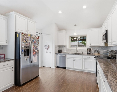 1614 Sunswept Terrace - Photo Thumbnail 3