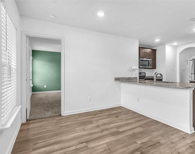 3083 Chillingham Drive - Photo Thumbnail 13