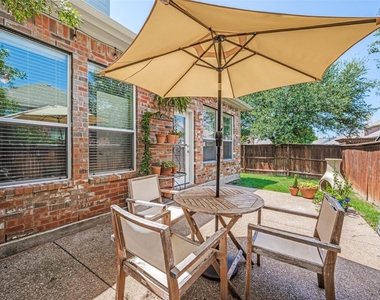 310 Conroe Circle - Photo Thumbnail 24