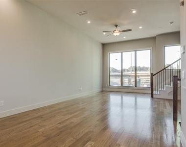 101 Decker Drive - Photo Thumbnail 12