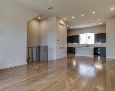 101 Decker Drive - Photo Thumbnail 8