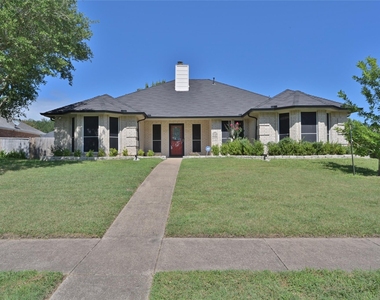 211 Barbara Way - Photo Thumbnail 39