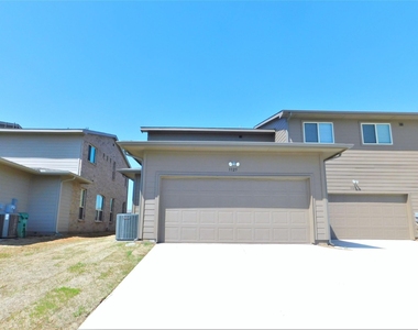 3325 Solana Circle - Photo Thumbnail 23
