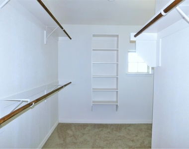 3325 Solana Circle - Photo Thumbnail 19