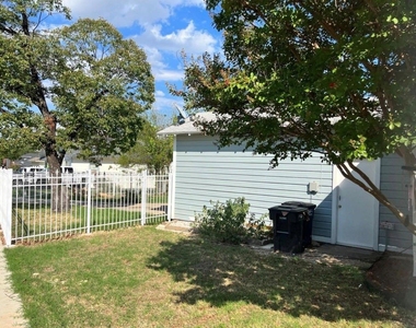 1720 Grand Avenue - Photo Thumbnail 14