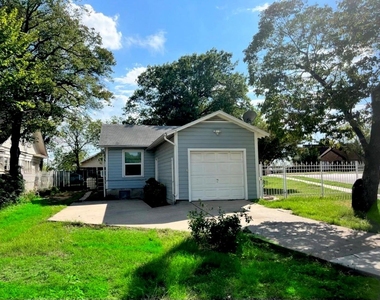 1720 Grand Avenue - Photo Thumbnail 13