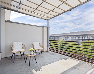 3200 Ross Avenue - Photo Thumbnail 23