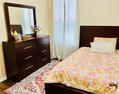 717 Beau Drive - Photo Thumbnail 12