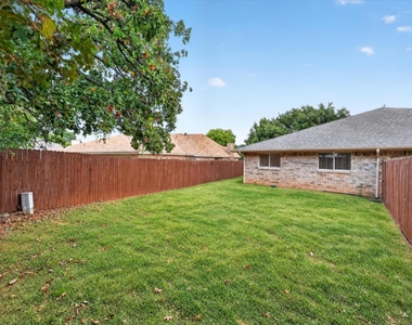 4125-4127 Spring Meadow Lane - Photo Thumbnail 25