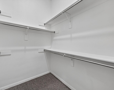 4125-4127 Spring Meadow Lane - Photo Thumbnail 20