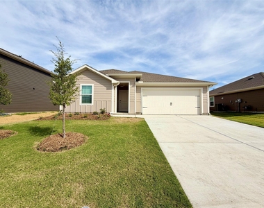 412 Saddle Blanket Drive - Photo Thumbnail 1
