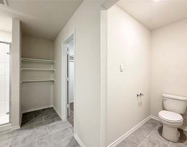 412 Saddle Blanket Drive - Photo Thumbnail 29