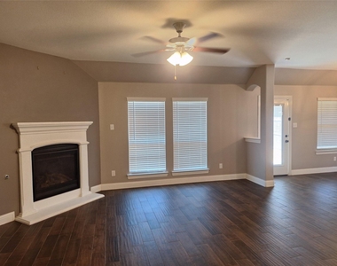 11325 Cobalt Drive - Photo Thumbnail 13