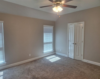11325 Cobalt Drive - Photo Thumbnail 26