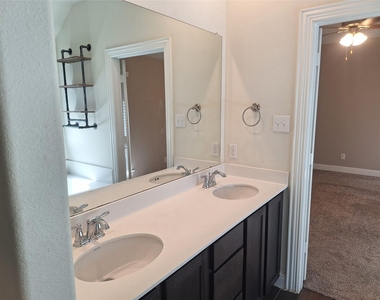 11325 Cobalt Drive - Photo Thumbnail 30